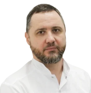Косарев Антон Владимирович — врач-хирург в Севастополе